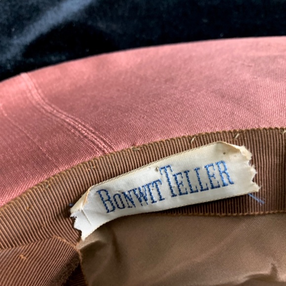 Vintage Bonwit Teller Hat 21in Dusty Rose Silk Wide Brim Lg Pearl Bow Excellent